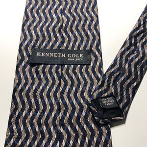 Kenneth Cole Silk Tie